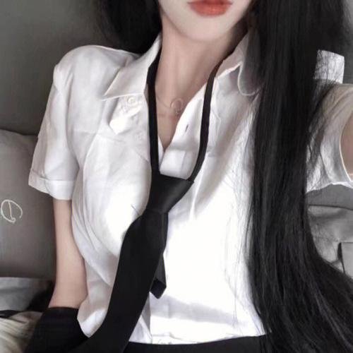 戏子们：传闻操纵团